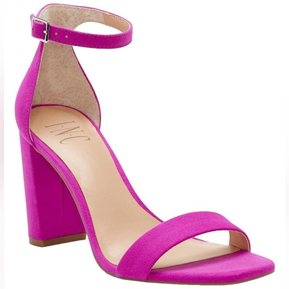 NWT INC International Concepts Womens Lexini Magenta Block Heel Sandals 7.5M